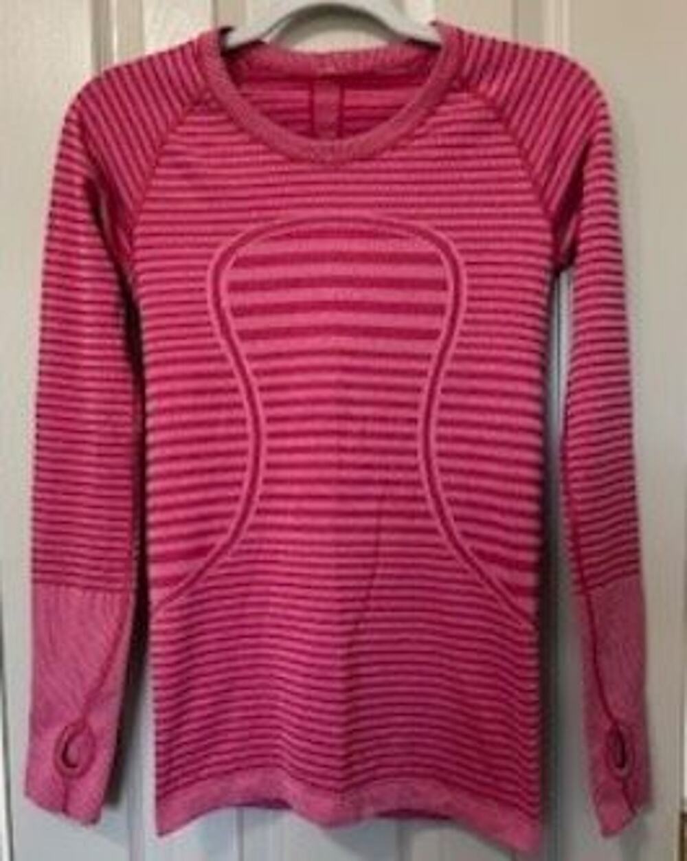 #T452 PRE-LOVED Lululemon swiftly tech long sleeve heathered berry rumble size 6